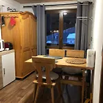 Apartmán S Výhledem Na Jezerní Stěnu *