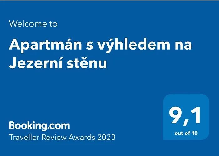 S Vyhledem Na Jezerni Stenu